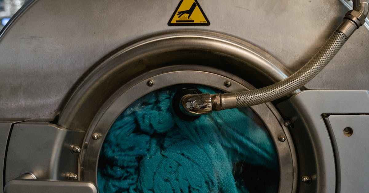 Environmental Considerations in Workwear Laundry Services